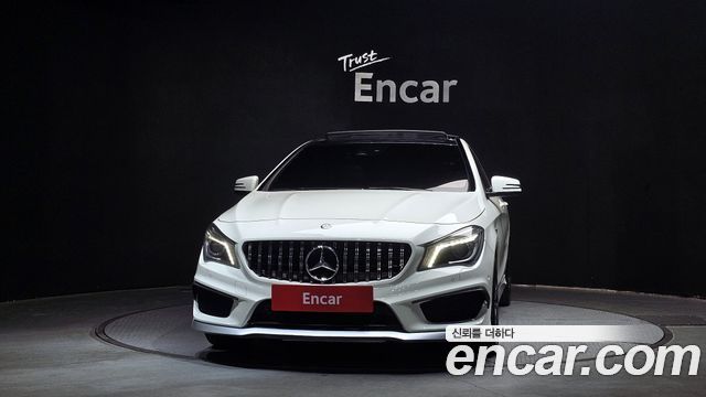 Mercedes-Benz CLA-Class CLA45 AMG 4MATIC