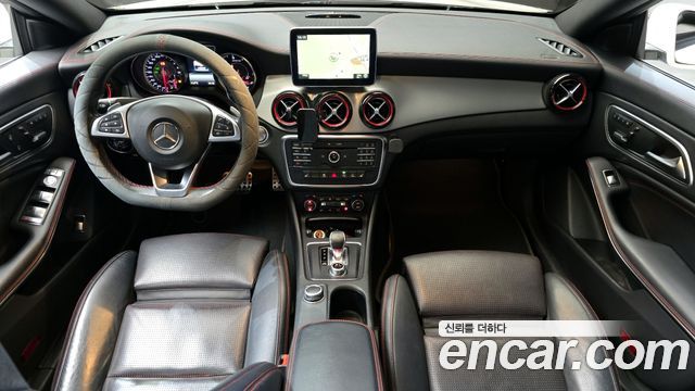 Mercedes-Benz CLA-Class CLA45 AMG 4MATIC