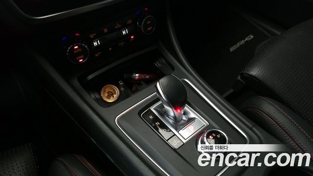 Mercedes-Benz CLA-Class CLA45 AMG 4MATIC