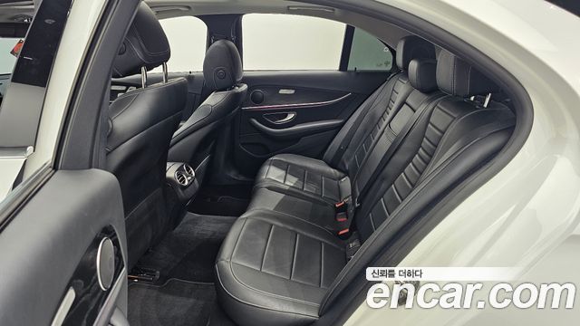 Mercedes-Benz E-Class E220d Avantgarde