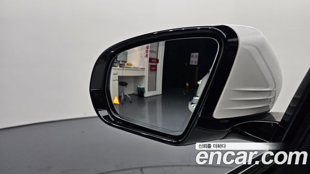 Mercedes-Benz E-Class E220d Avantgarde