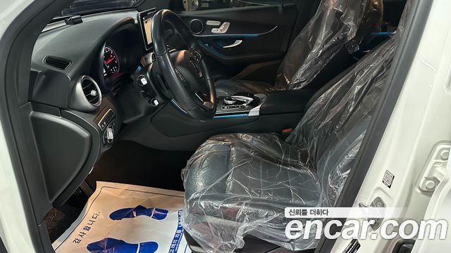 Mercedes-Benz GLC-Class GCL300 4MATIC Coupe