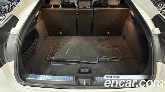 Mercedes-Benz GLC-Class GCL300 4MATIC Coupe