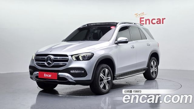 Mercedes-Benz GLE-Class GLE300d 4MATIC