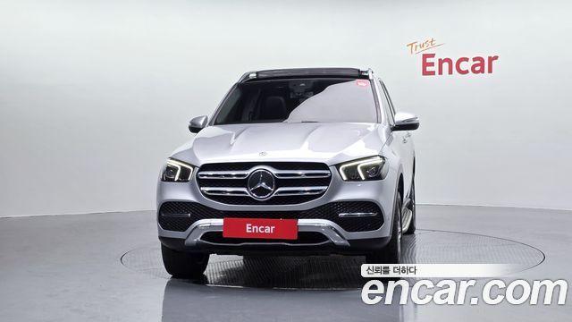 Mercedes-Benz GLE-Class GLE300d 4MATIC