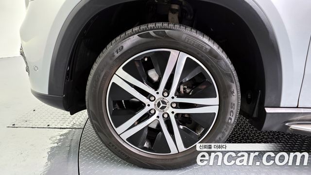 Mercedes-Benz GLE-Class GLE300d 4MATIC