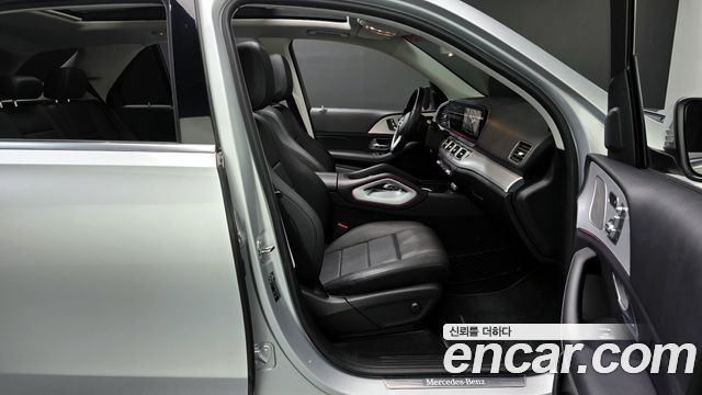 Mercedes-Benz GLE-Class GLE300d 4MATIC