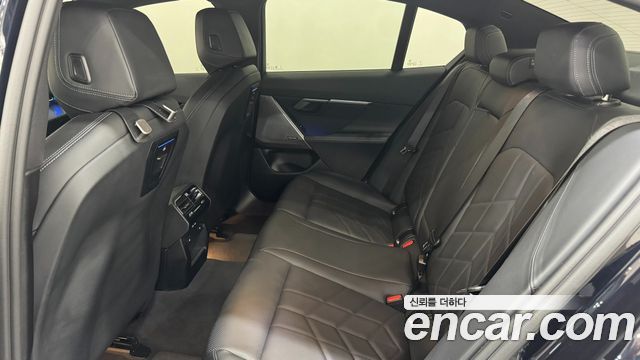 BMW 5-Series 520i M Sport