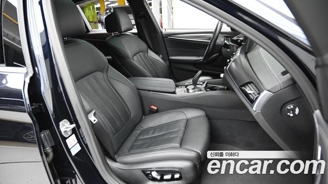 BMW 5-Series 520i M Sport