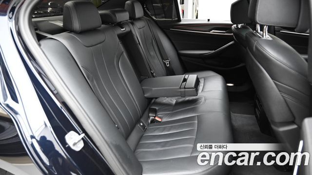 BMW 5-Series 520i M Sport