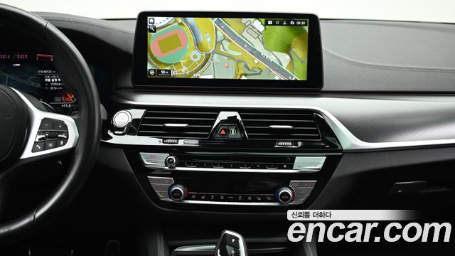 BMW 5-Series 520i M Sport