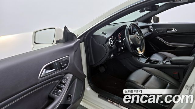 Mercedes-Benz CLA-Class CLA200 d