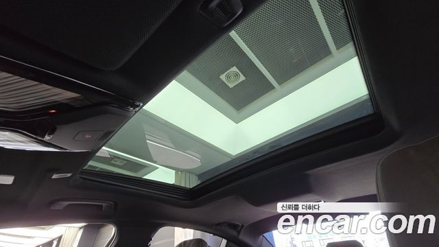 BMW 5-Series 530i M Sport Package Plus