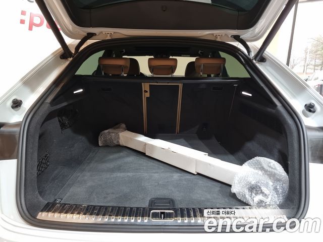Audi Q8 45 TDI Quattro Premium
