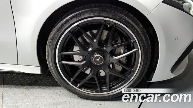 Mercedes-Benz A-Class AMG A45 4MAITC+ Hatchback