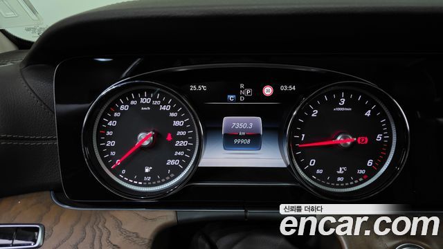 Mercedes-Benz E-Class E220d 4MATIC Exclusive
