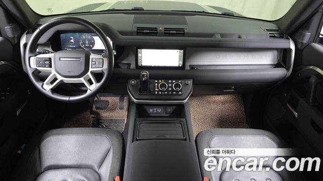 Land Rover Defender 110 D240 S