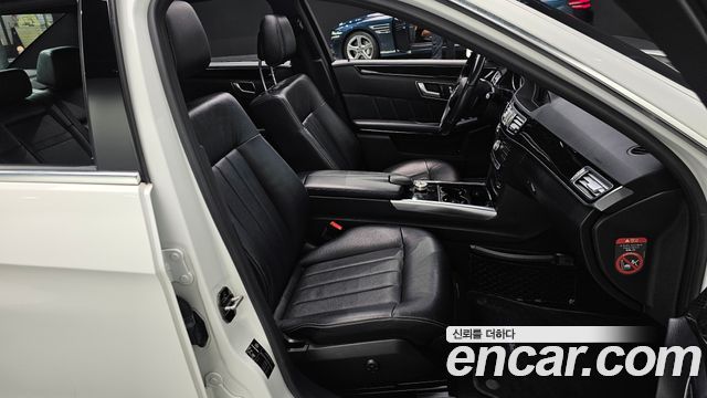 Mercedes-Benz E-Class E220 CDI Avantgarde