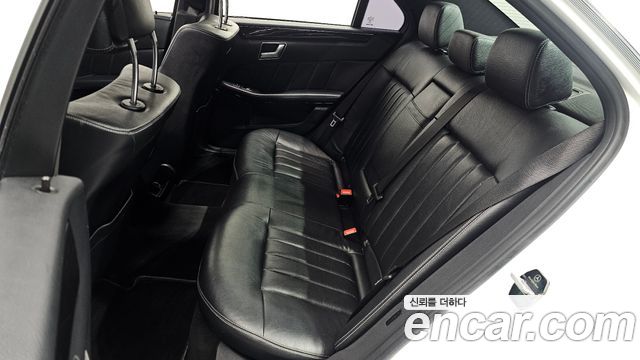 Mercedes-Benz E-Class E220 CDI Avantgarde