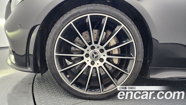 Mercedes-Benz CLS-Class CLS450 4MATIC AMG Line