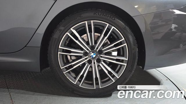 BMW 3-Series 320i M Sport