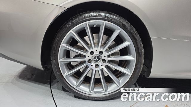 Mercedes-Benz E-Class E450 4MATIC Cabriolet