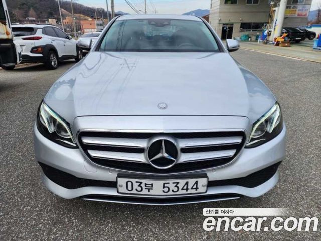 Mercedes-Benz E-Class E220d Avantgarde
