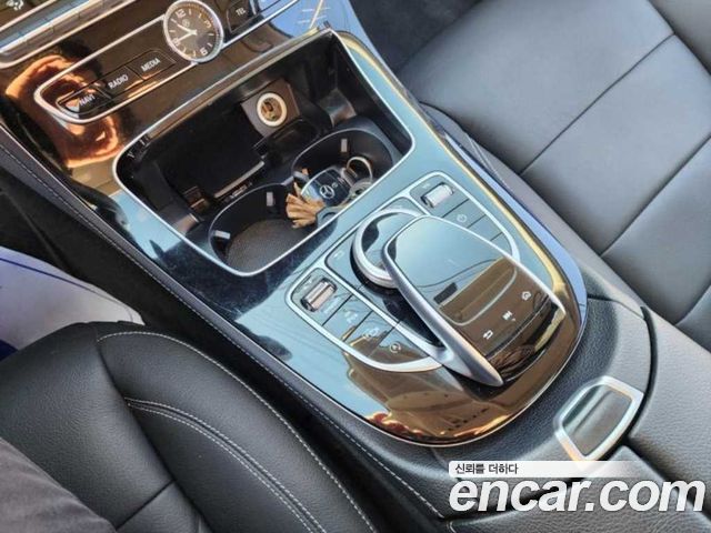 Mercedes-Benz E-Class E220d Avantgarde