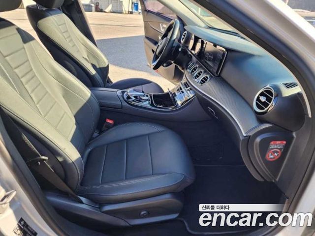 Mercedes-Benz E-Class E220d Avantgarde