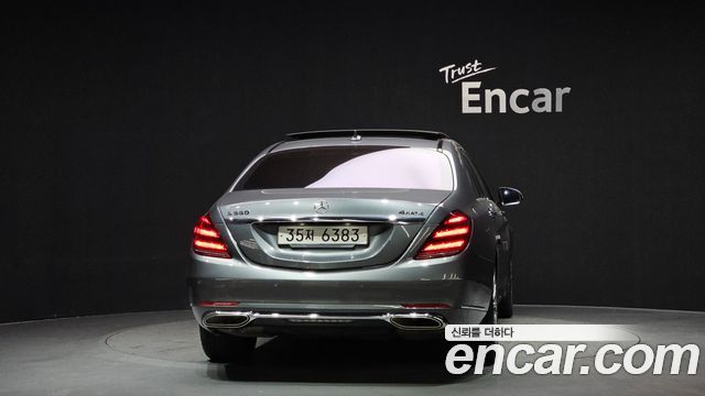 Mercedes-Benz S-Class S560L 4MATIC
