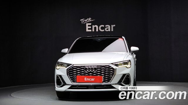Audi Q3 35 TDI Premium Sportback