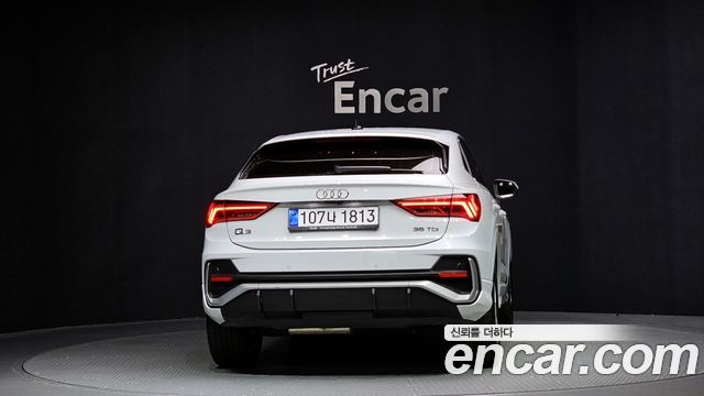Audi Q3 35 TDI Premium Sportback