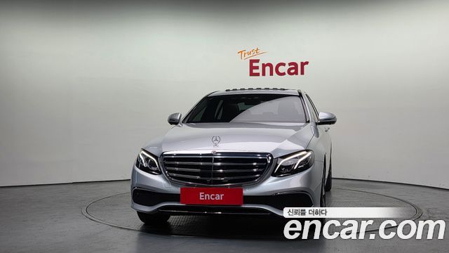 Mercedes-Benz E-Class E300e 4MATIC Exclusive