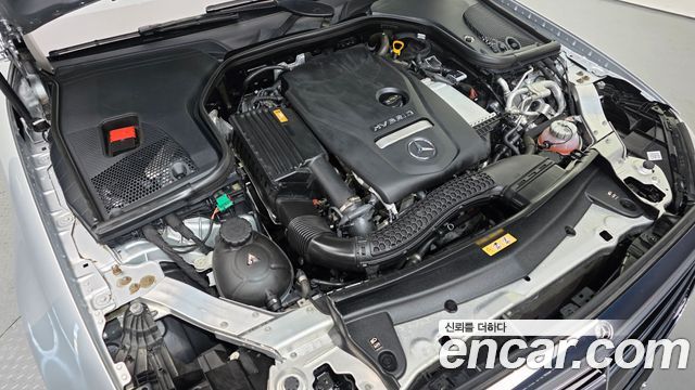 Mercedes-Benz E-Class E300e 4MATIC Exclusive