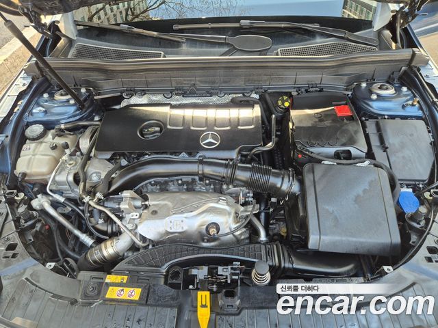 Mercedes-Benz GLB-Class GLB250 4MATIC