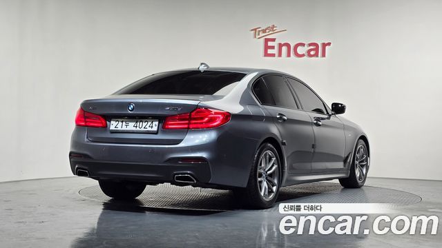 BMW 5-Series 520d xDrive M Sport Package Plus