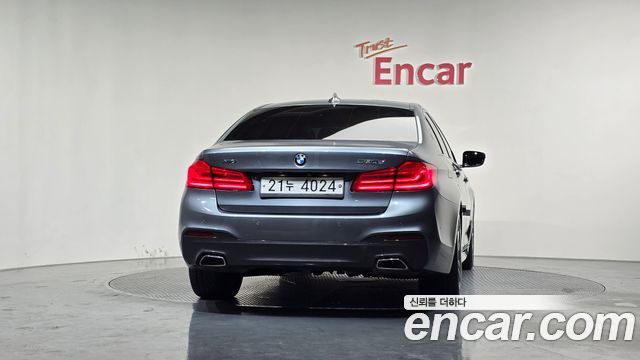 BMW 5-Series 520d xDrive M Sport Package Plus