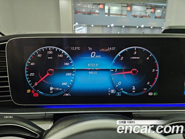 Mercedes-Benz GLE-Class GLE300d 4MATIC