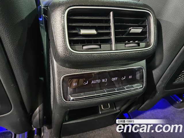 Mercedes-Benz GLE-Class GLE300d 4MATIC