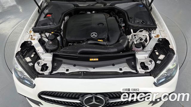 Mercedes-Benz E-Class E350 4MATIC AMG Line