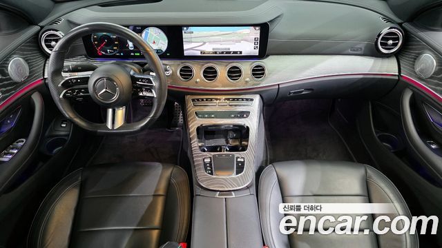Mercedes-Benz E-Class E350 4MATIC AMG Line