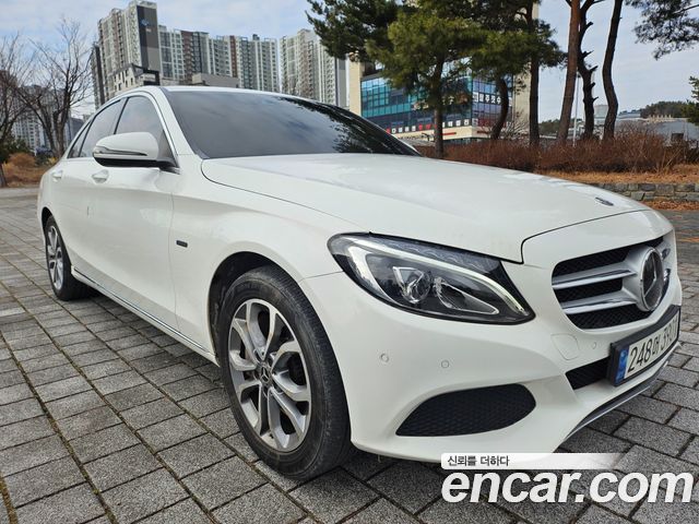 Mercedes-Benz C-Class C350e