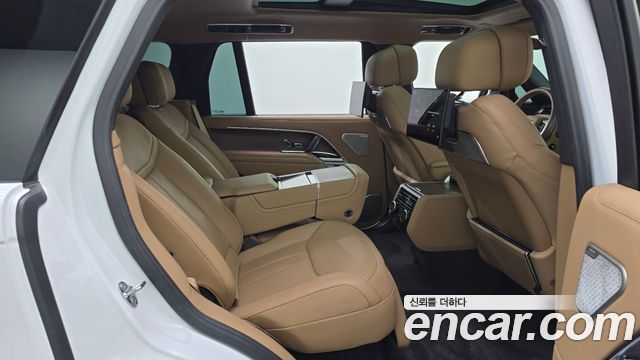 Land Rover Range Rover P530 Autobiography Long Wheel Base