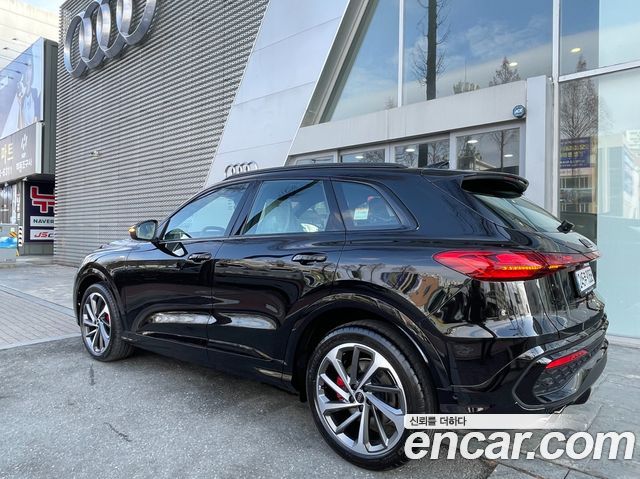 Audi Q5 40 TDI Quattro S Line Black Edition