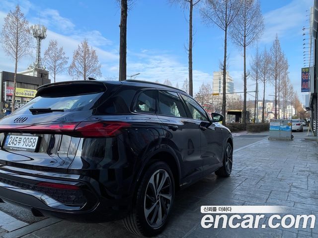 Audi Q5 40 TDI Quattro S Line Black Edition