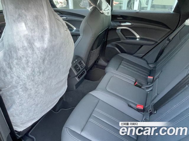 Audi Q5 40 TDI Quattro S Line Black Edition