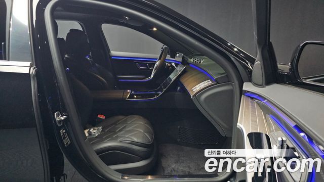 Mercedes-Benz S-Class Maybach S680 4MATIC