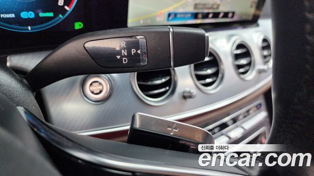 Mercedes-Benz E-Class E350 4MATIC Avantgarde