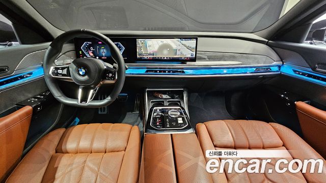 BMW 7-Series 740i xDrive M Sport