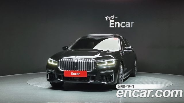 BMW 7-Series 740Li xDrive M Sport Package